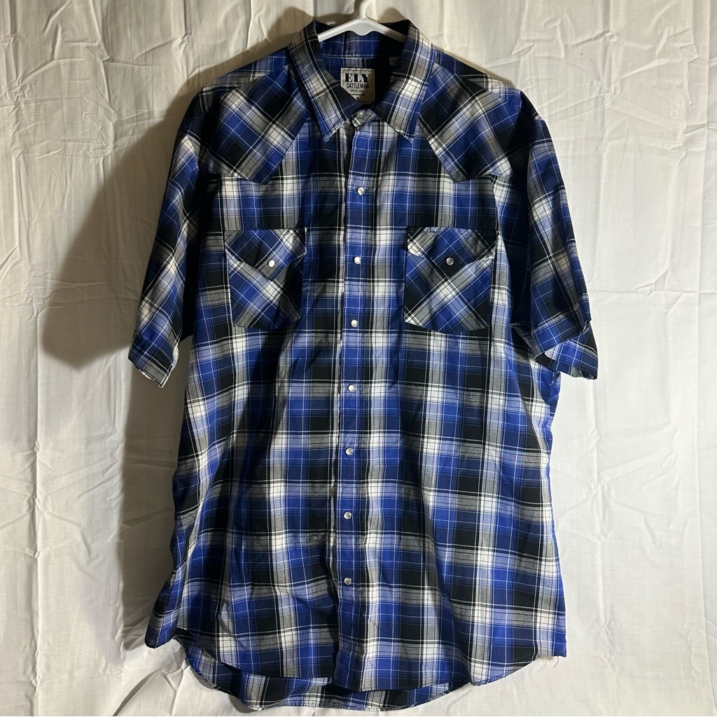 Ely Cattleman Navy And White Plaid Button Down Shirt